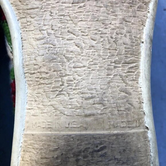 Rare 1970s Vintage Van Doren Needlepoint Ladybugs Shoes - Picture 11 of 14